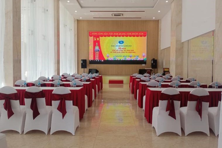 Khách sạn Luxe Quảng Bình